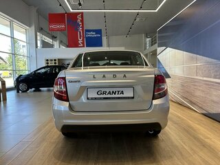 2026 Lada (ВАЗ) Granta I Рестайлинг, серебристый, 1088000 рублей, вид 5
