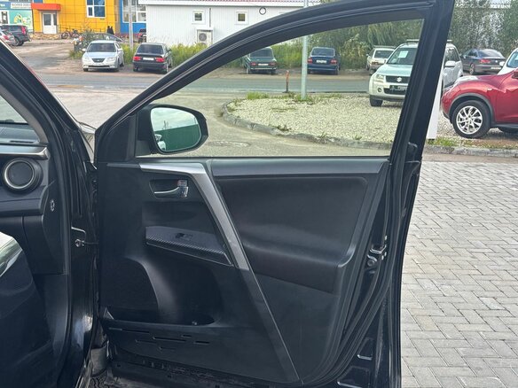 2014 Toyota RAV4 IV (XA40), чёрный, 1620000 рублей - вид 26