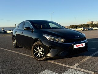 2021 Kia Cerato IV Рестайлинг, чёрный, 2080000 рублей, вид 1