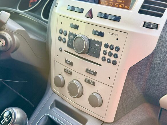 2008 Opel Zafira B, серый, 395000 рублей - вид 18
