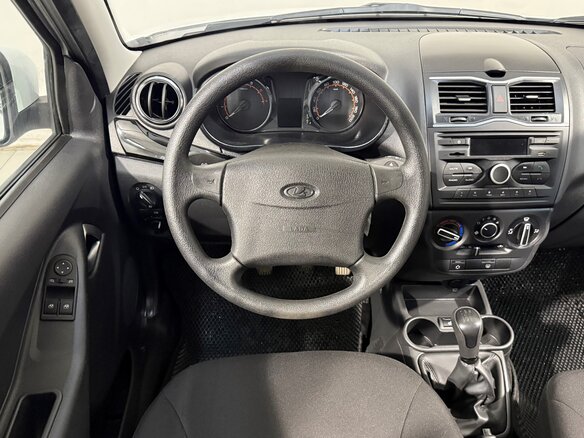 2023 Lada (ВАЗ) Granta I Рестайлинг, белый, 709800 рублей - вид 10