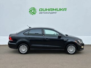 2017 Volkswagen Polo V Рестайлинг, чёрный, 940000 рублей, вид 4