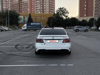 2015 Mercedes-Benz E-Класс 300 IV (W212, S212, C207) Рестайлинг, белый, 2550000 рублей, вид 4