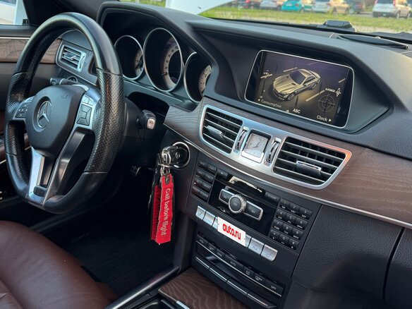 2014 Mercedes-Benz E-Класс 200 IV (W212, S212, C207) Рестайлинг, белый - вид 26