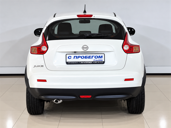 2014 Nissan Juke I, белый - вид 2