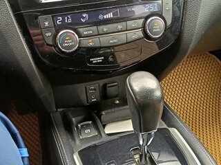 2015 Nissan X-Trail III, чёрный, 1800000 рублей, вид 4