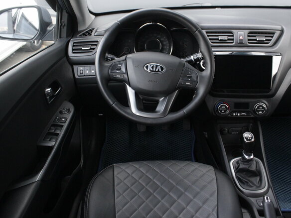 2013 Kia Rio 5-speed III, голубой, 890000 рублей - вид 7