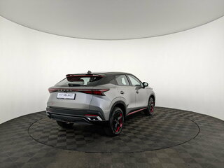 2023 Omoda C5 I, серый, 1900000 рублей, вид 5