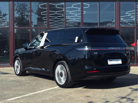 2026 Lynk & Co 900, чёрный, 7780000 рублей - вид 4