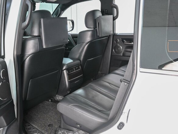 2021 Lexus LX 570 III Рестайлинг 2, белый, 9979000 рублей - вид 10