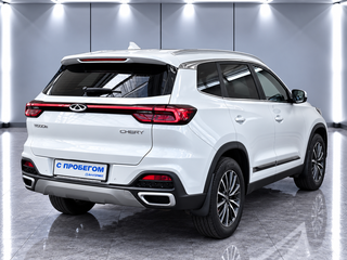 2023 Chery Tiggo 8 I Рестайлинг, белый, 1770000 рублей, вид 4