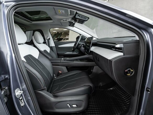 2026 Omoda C5 II, серый, 2779000 рублей - вид 7