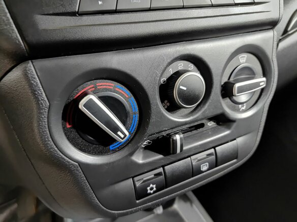 2023 Lada (ВАЗ) Granta I Рестайлинг, чёрный, 785000 рублей - вид 18