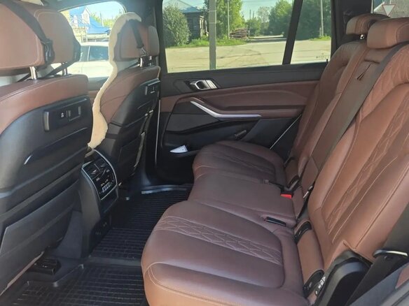 2021 BMW X7 30d I (G07), белый, 8500000 рублей - вид 13