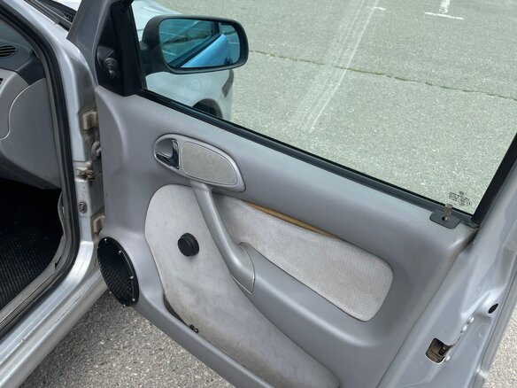 2004 Volkswagen Pointer, серебристый - вид 7