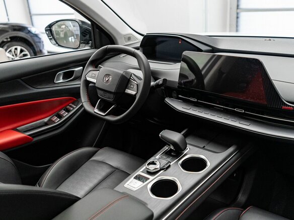 2026 Changan UNI-S I, белый, 3229900 рублей - вид 9