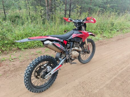 2026 Avantis A2, красный, 115000 рублей, вид 4