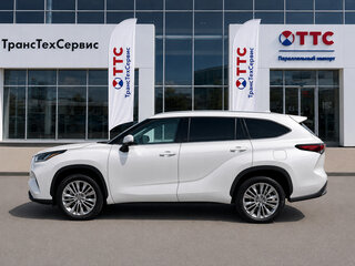 2026 Toyota Highlander IV (XU70), белый, 5530000 рублей, вид 4
