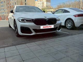 2022 BMW 5 серии 523i VII (G30/G31/G38) Рестайлинг, белый, 4850000 рублей, вид 3