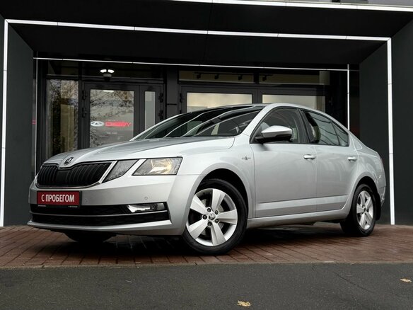 2019 Skoda Octavia III (A7) Рестайлинг, серебристый, 2039900 рублей