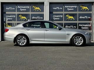 2011 BMW 5 серии 530d xDrive VI (F10/F11/F07), серебристый, 3100000 рублей, вид 4