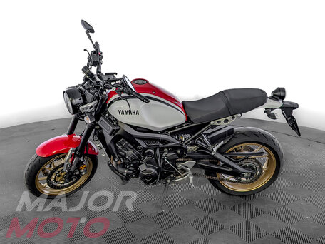 2020 Yamaha XSR900, белый, 889000 рублей, вид 4