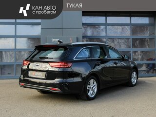 2021 Kia Ceed III, чёрный, 1935300 рублей, вид 3