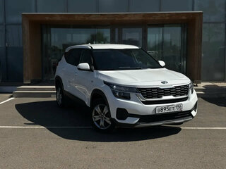 2020 Kia Seltos I, белый, 1909000 рублей, вид 4
