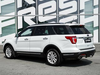 2018 Ford Explorer V Рестайлинг 2, белый, 4070000 рублей, вид 2