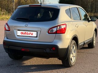 2013 Nissan Qashqai I Рестайлинг, серебристый, 1350000 рублей, вид 4