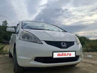 2008 Honda Fit II, белый, 460000 рублей, вид 3