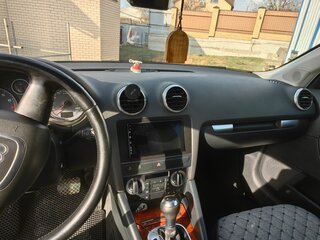 2012 Audi A3 II (8P) Рестайлинг 2, чёрный, 800000 рублей, вид 4