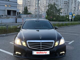 2011 Mercedes-Benz E-Класс 300 IV (W212, S212, C207), чёрный, 1700000 рублей, вид 2