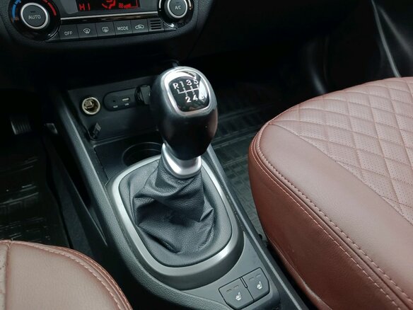 2016 Kia Rio III Рестайлинг, коричневый - вид 19
