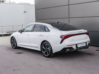 2025 Kia K5 III Рестайлинг, белый, 3798000 рублей, вид 5
