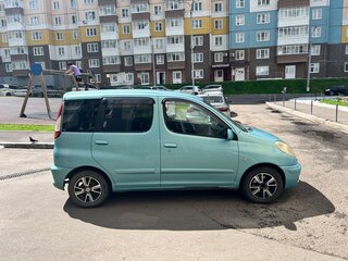 2003 Toyota FunCargo, голубой, 400000 рублей, вид 4
