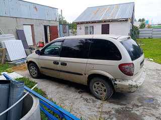 2002 Dodge Caravan 3-speed IV, белый, 175000 рублей, вид 3
