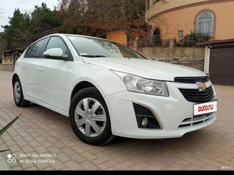 2014 Chevrolet Cruze I Рестайлинг, белый, 690000 рублей, вид 2