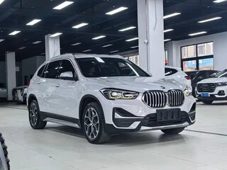 2022 BMW X1 Long 20Li sDrive II (F48) Рестайлинг, белый, 2346807 рублей, вид 3