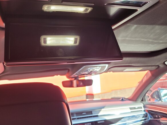 2022 Audi A8 Long 55 TFSI IV (D5), чёрный, 7890000 рублей - вид 22