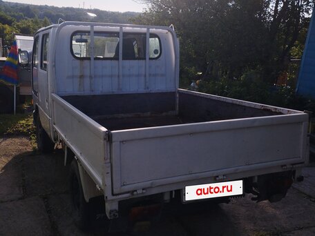 1990 Nissan Atlas, белый, 800000 рублей, вид 3