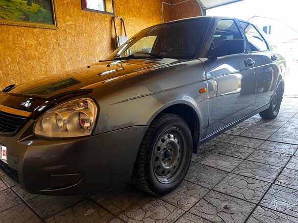 2010 Lada (ВАЗ) Priora I, серый, 265000 рублей - вид 1