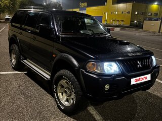2003 Mitsubishi Pajero Sport I, чёрный, 700000 рублей, вид 3