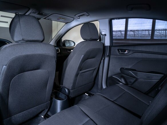 2020 Hyundai Solaris II, серый, 1675000 рублей - вид 13