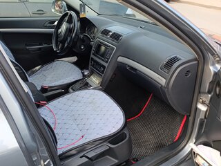 2012 Skoda Octavia II (A5) Рестайлинг, серый, 820000 рублей, вид 5