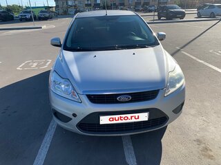 2010 Ford Focus II Рестайлинг, серебристый, 520000 рублей, вид 1