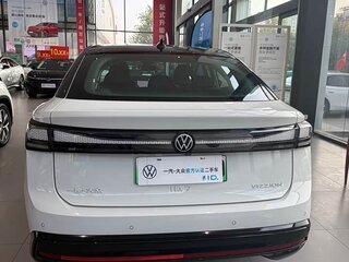 2024 Volkswagen ID.7 85 kWh, белый, 3390000 рублей, вид 5