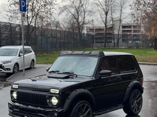 2016 Lada (ВАЗ) 2121 (4x4) I Рестайлинг, чёрный, 675000 рублей, вид 1