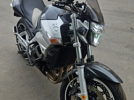 2006 Suzuki GSR 400, серый, 385000 рублей, вид 1