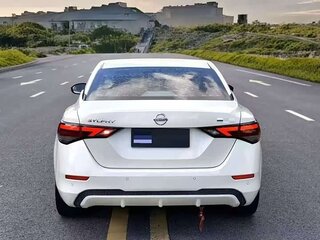2022 Nissan Sylphy IV (B18), белый, 1399999 рублей, вид 5